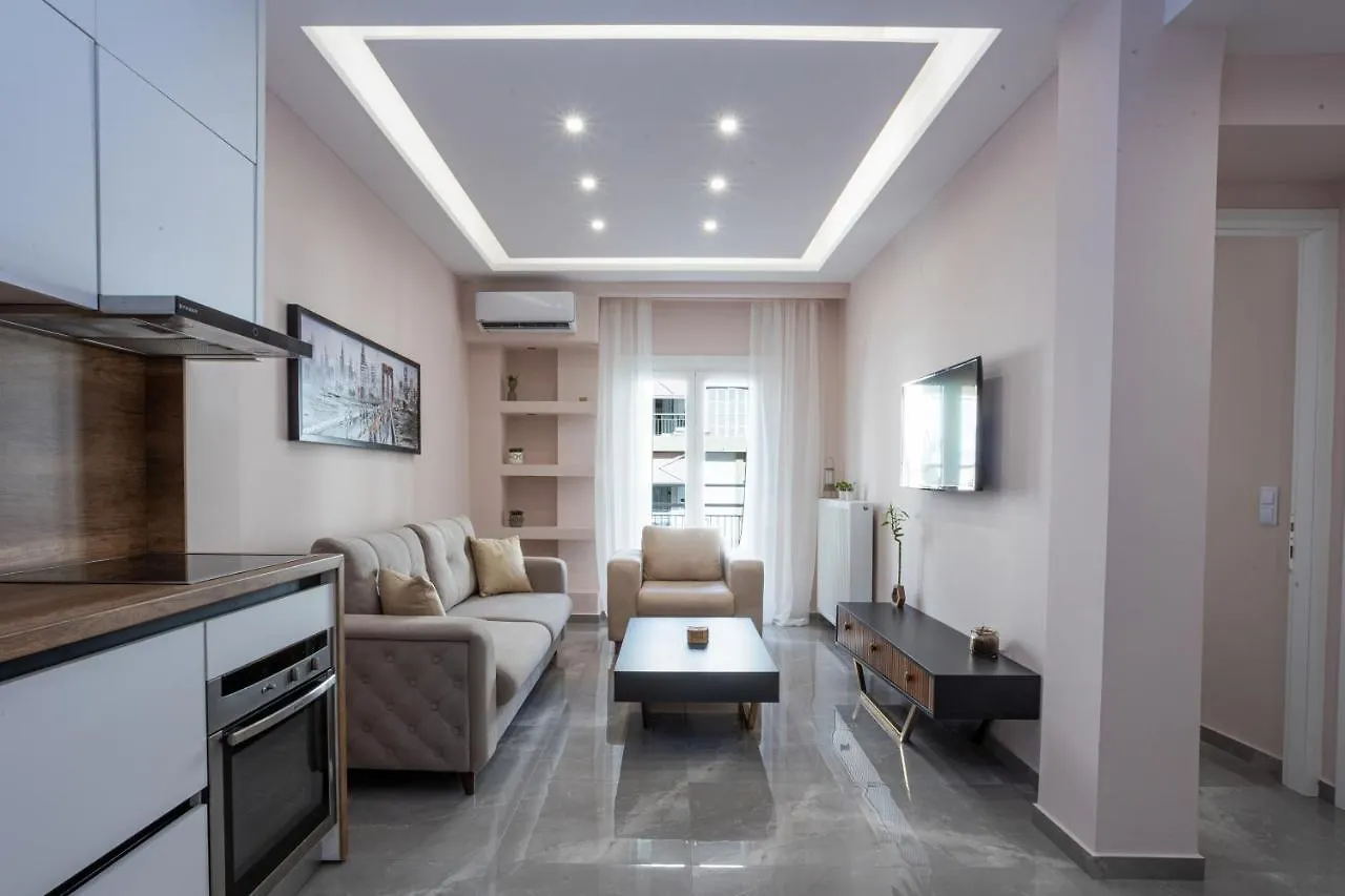 Luxury Downtown Apartment E1 테살로니키